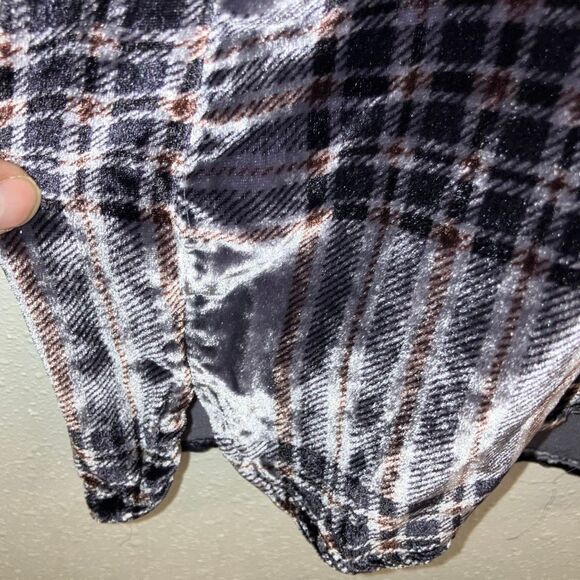 Soft surrounding silk blend purple plaid velour collared button down long sleeve - Picture 4 of 6